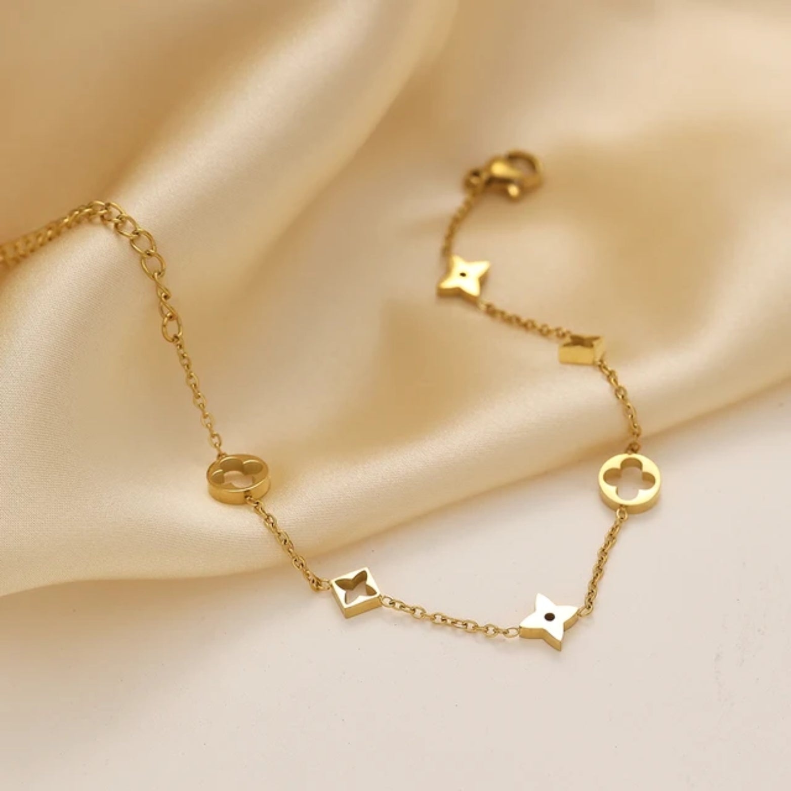 Phoebe | Calliope Charm Bracelet