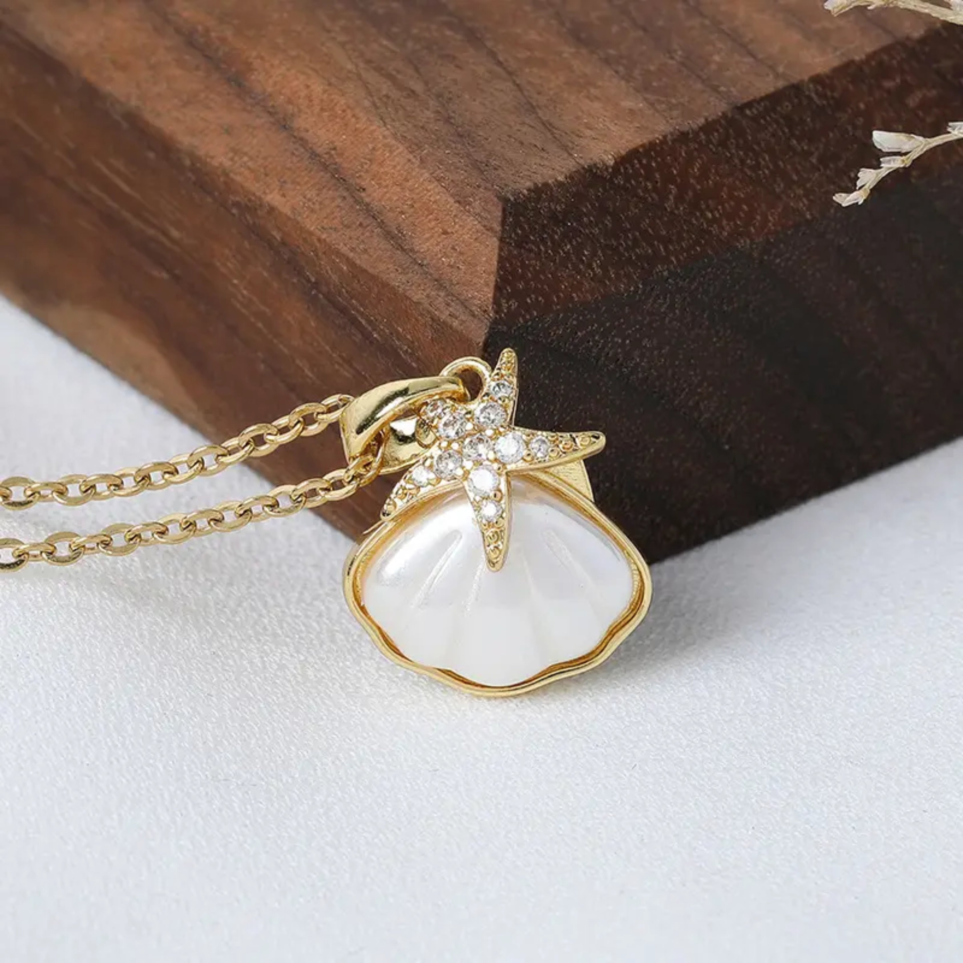 Marina Starfish & Shell Necklace