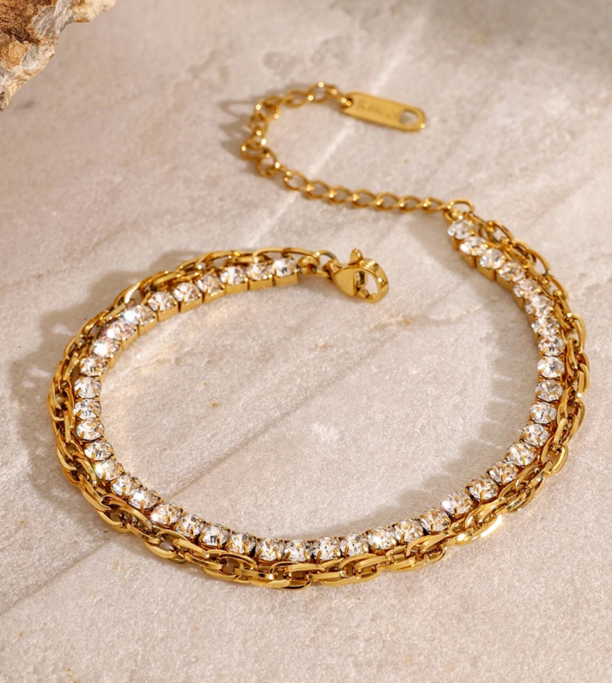 Golden Moment Bracelet