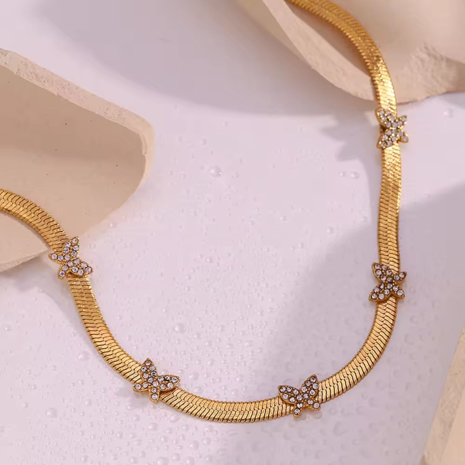 Mia | Zircon Butterfly Necklace