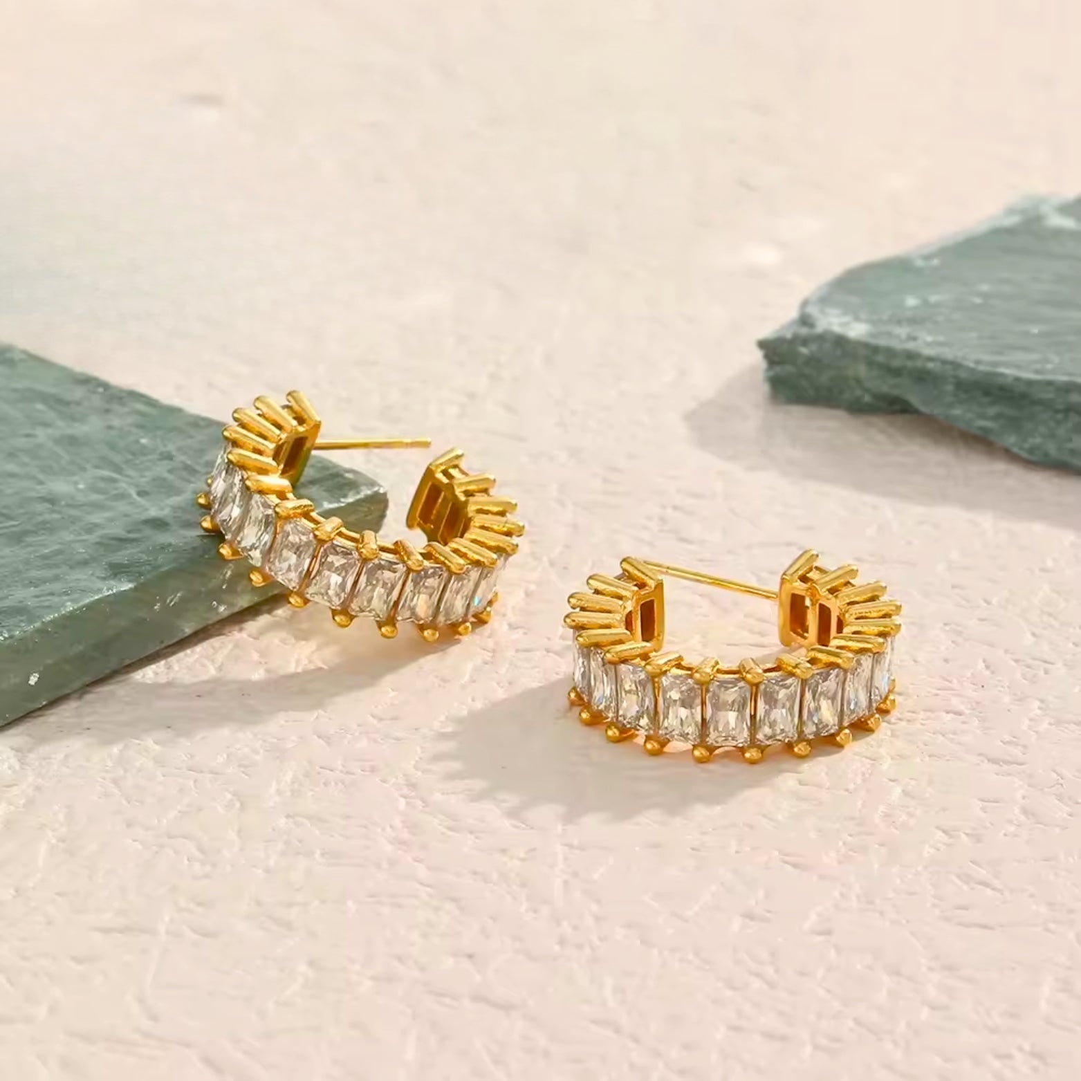 Evelyn Hoops