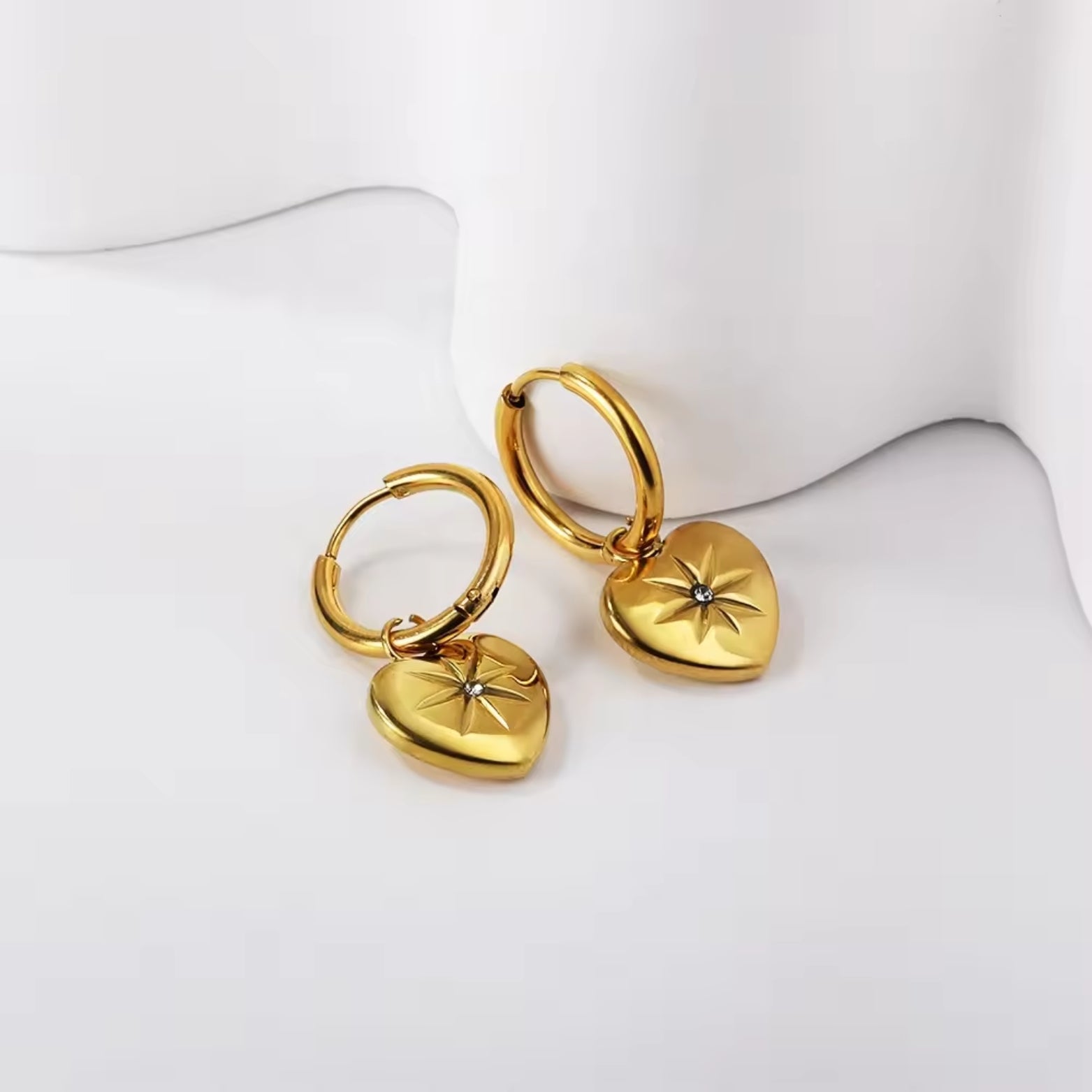 Aya | Heart Charm Earrings