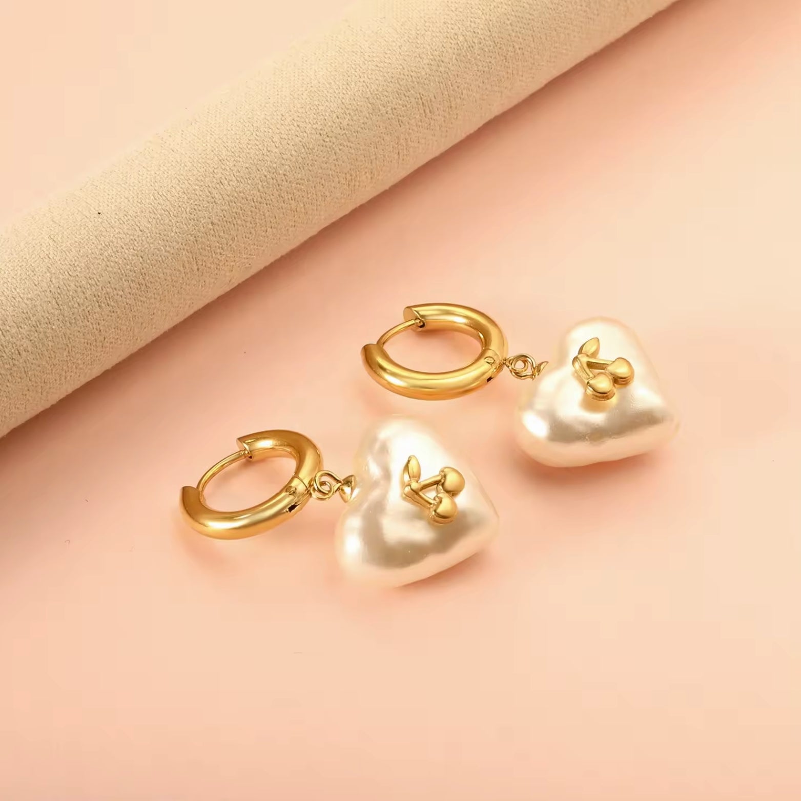 Elysia Heart Cherry Pearl Earrings