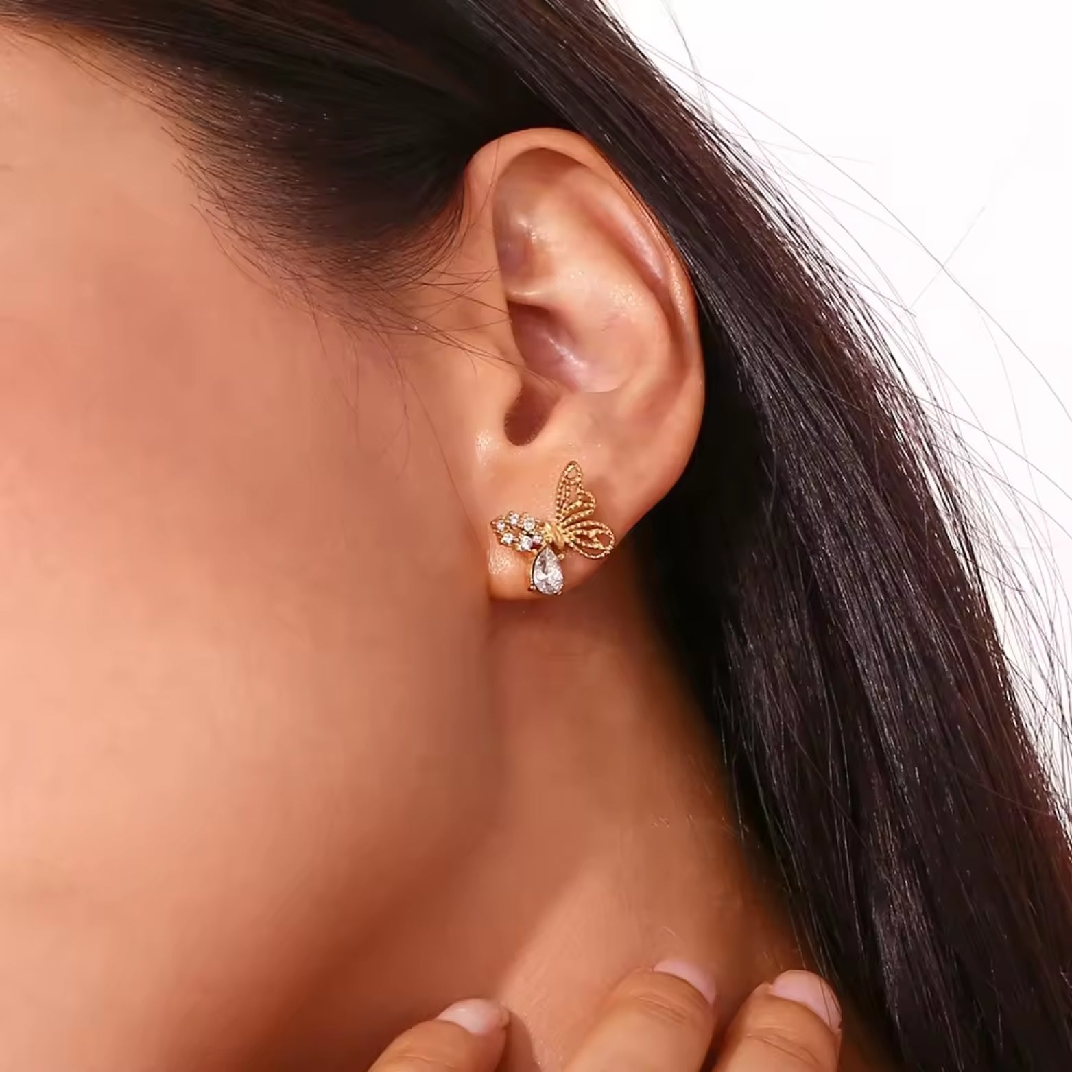 Luna Studs