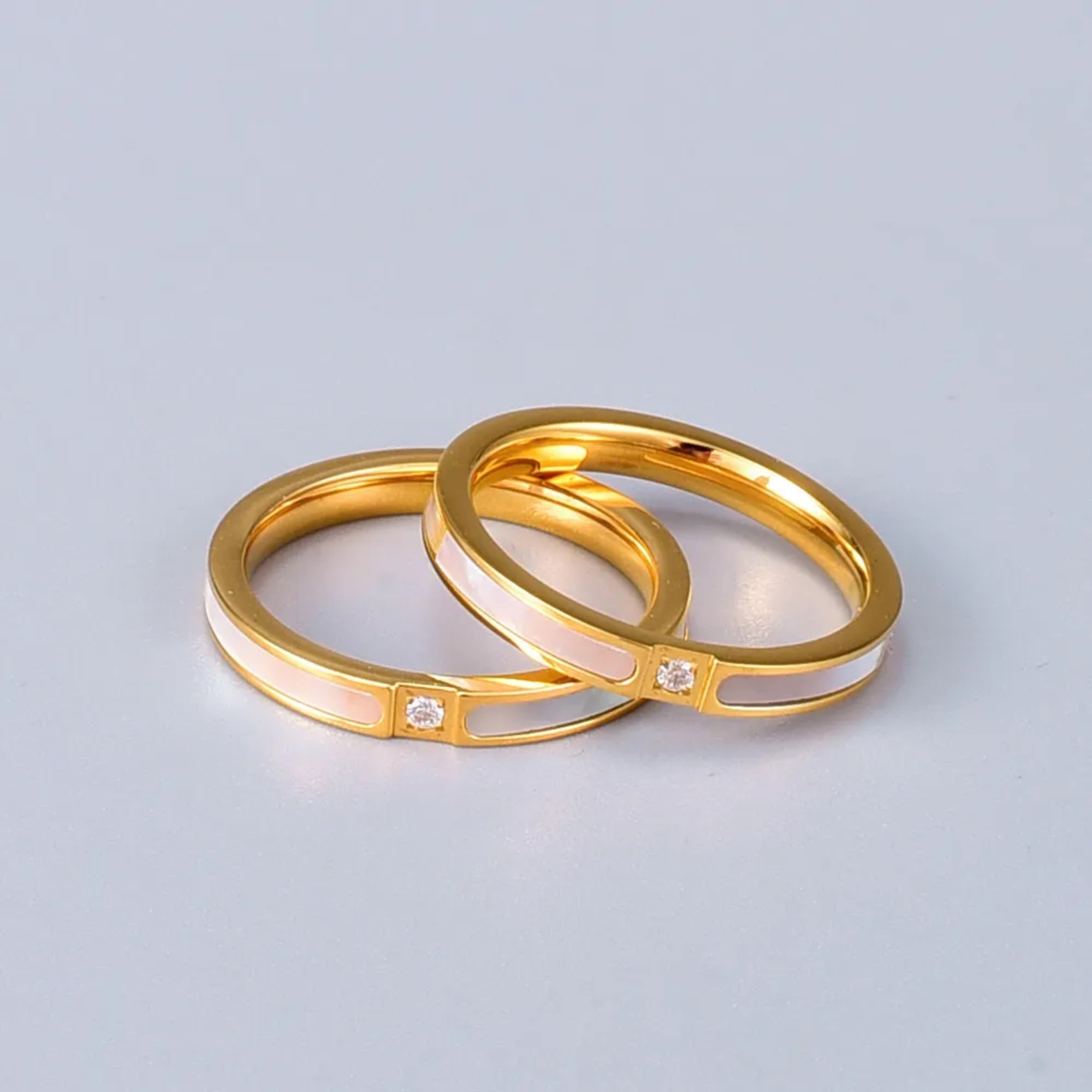 Aphrodite Shell Zircon Ring