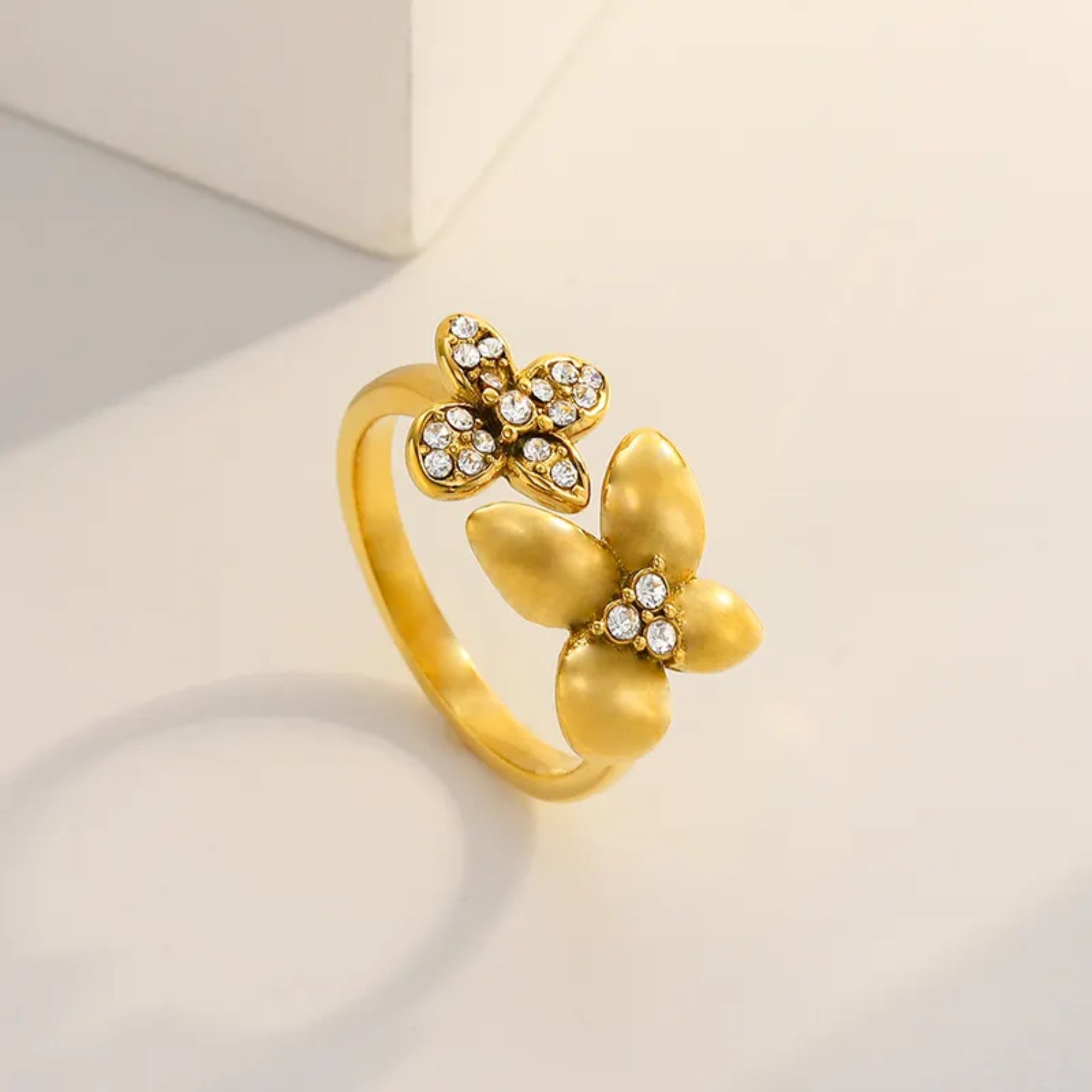 Liana Blossom Open Ring