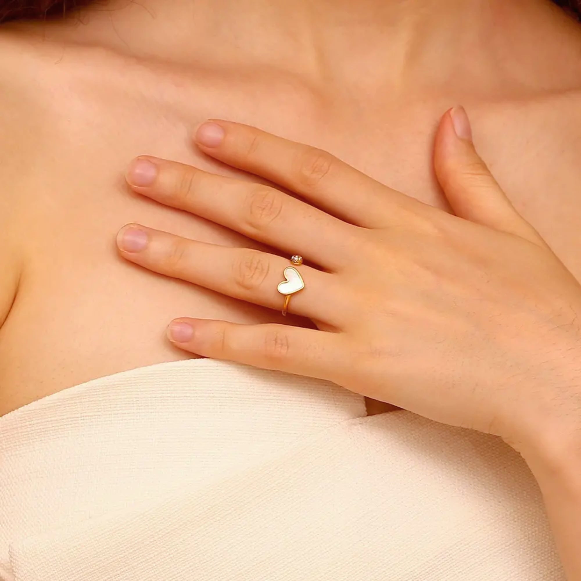 Lucia Heart Ring