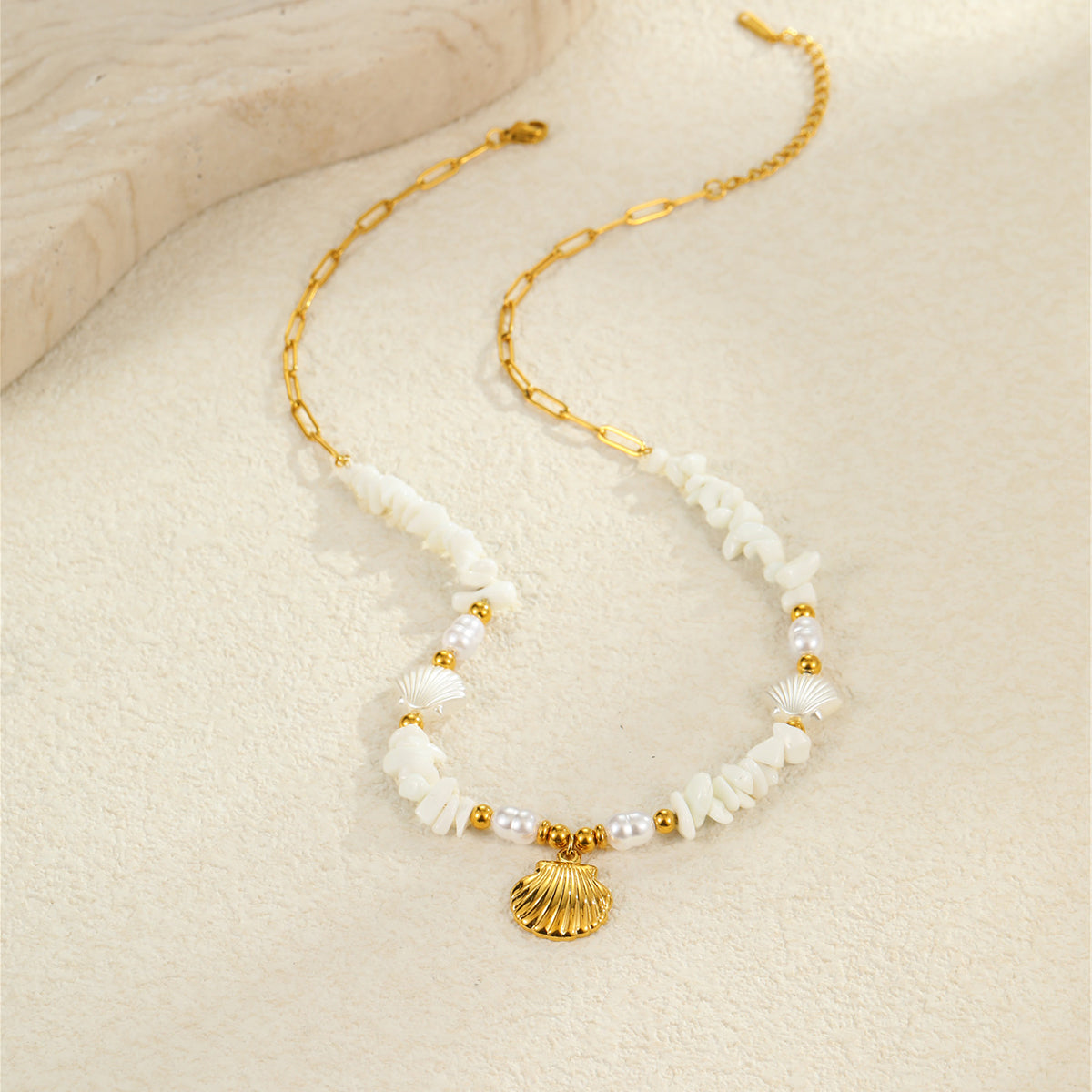 Maré Necklace