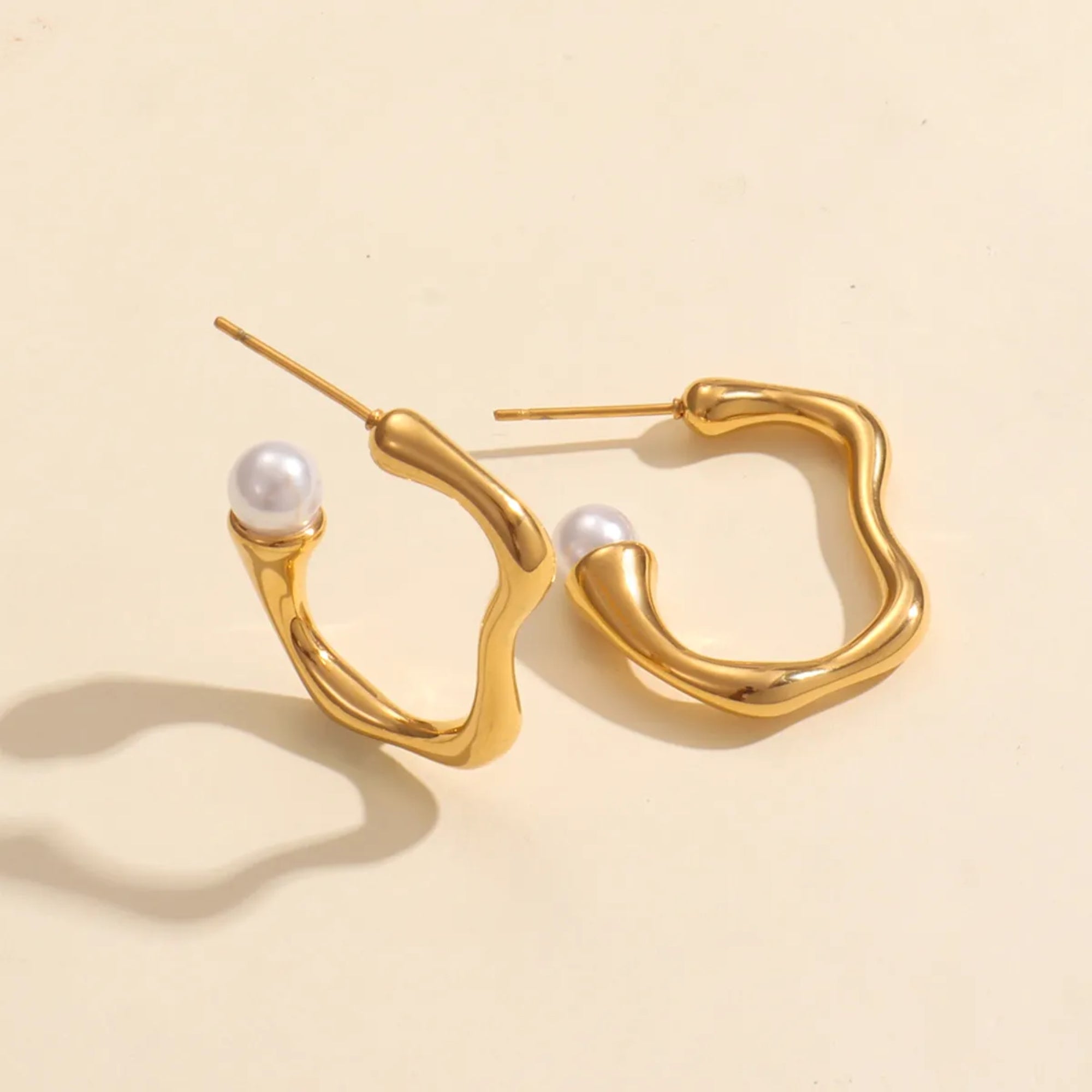 Kaia Earrings