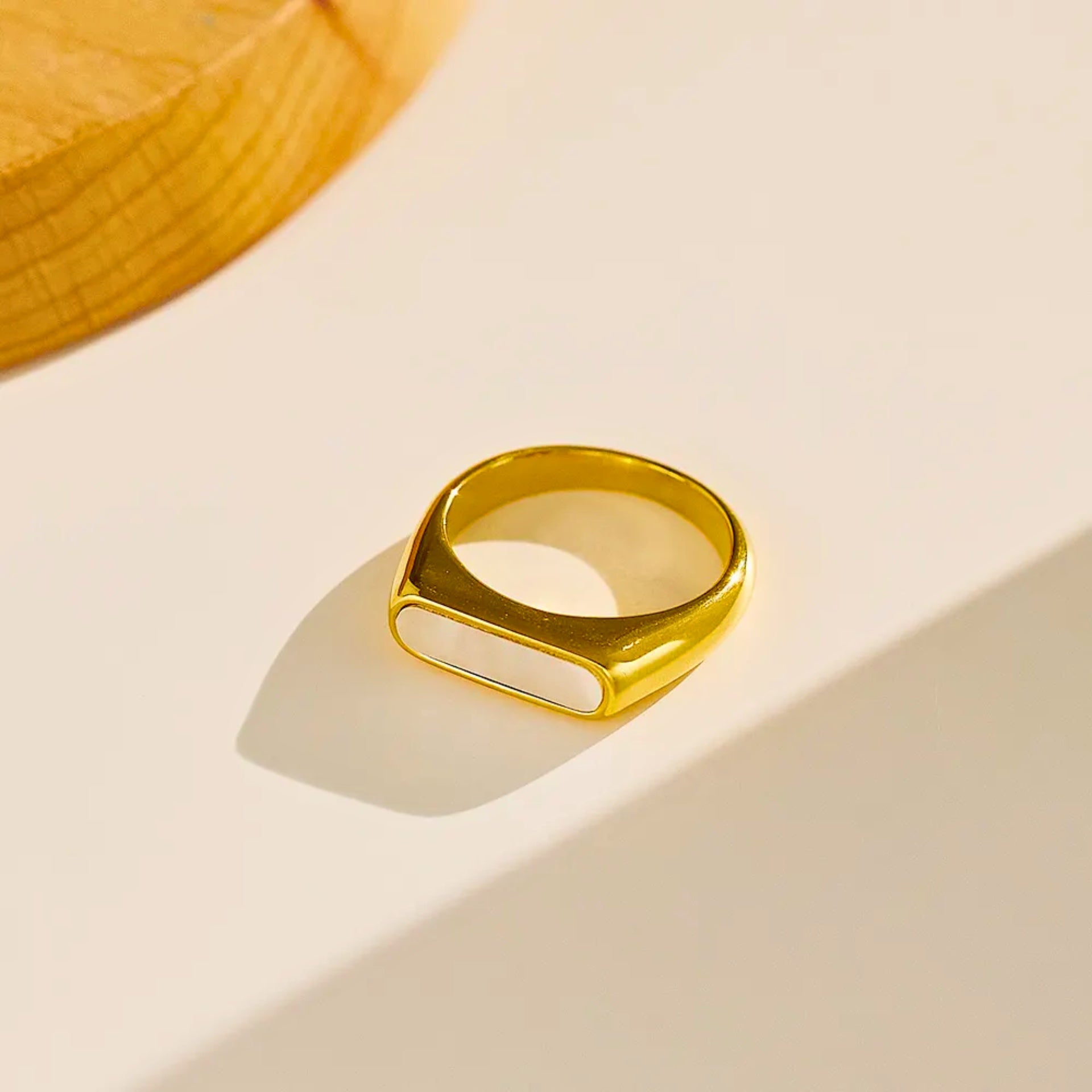 Amara Pearl Ring