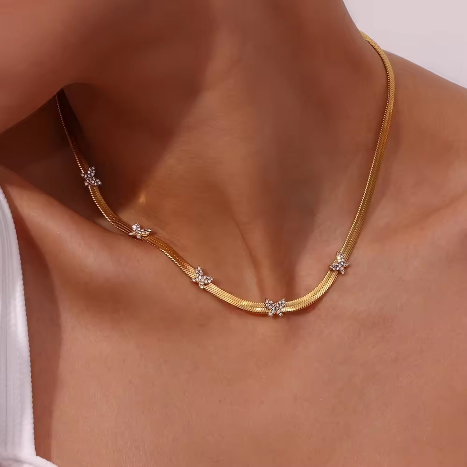 Mia | Zircon Butterfly Necklace