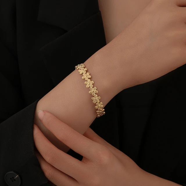 Aisha | Floral Cuff Bracelet