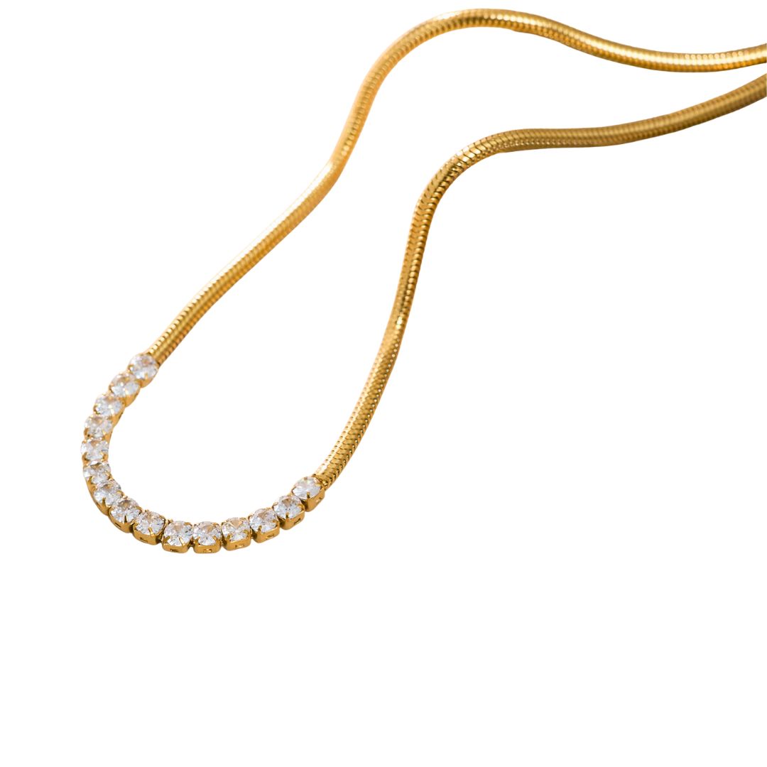 The Divine Line Necklace