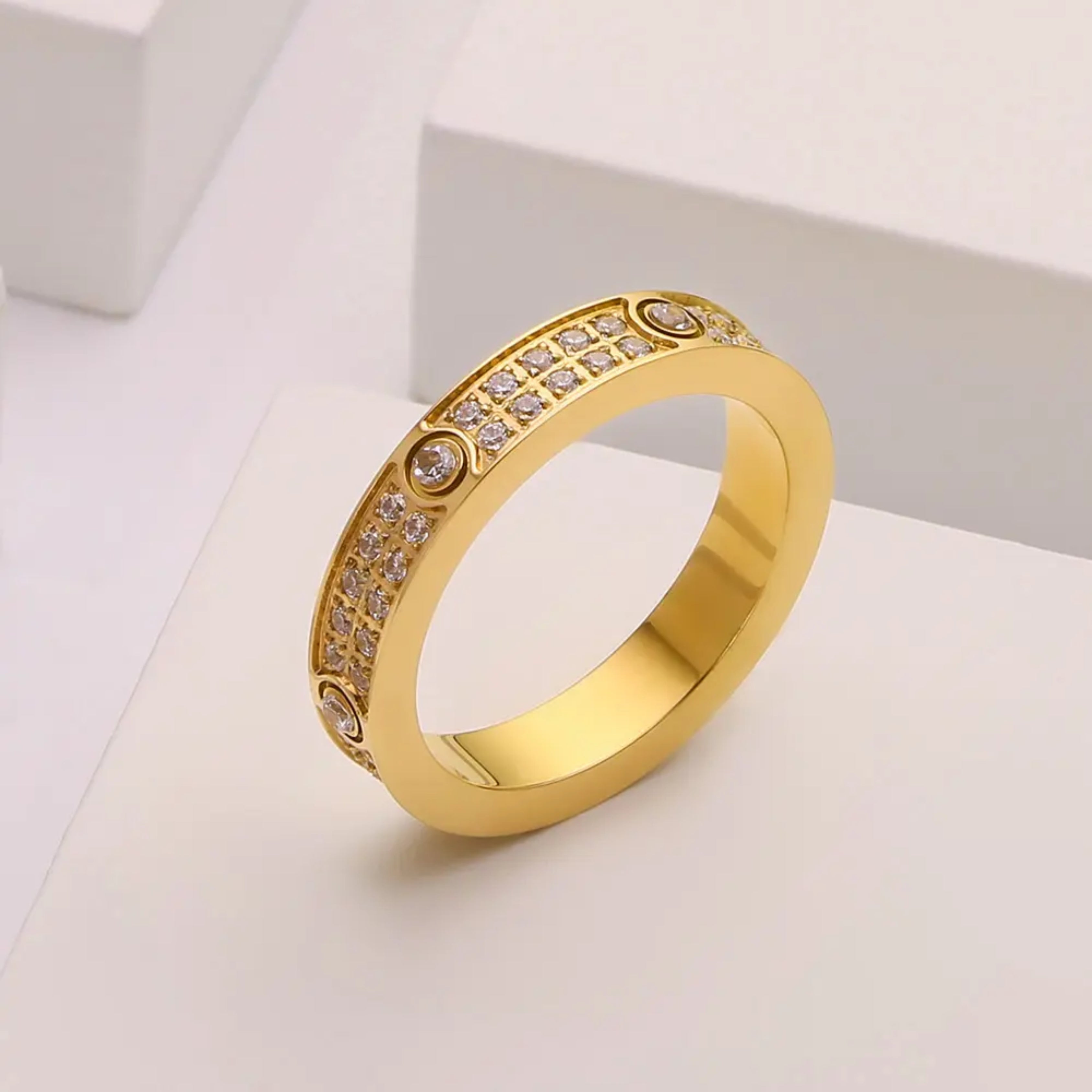 Seraphine Crystal Ring