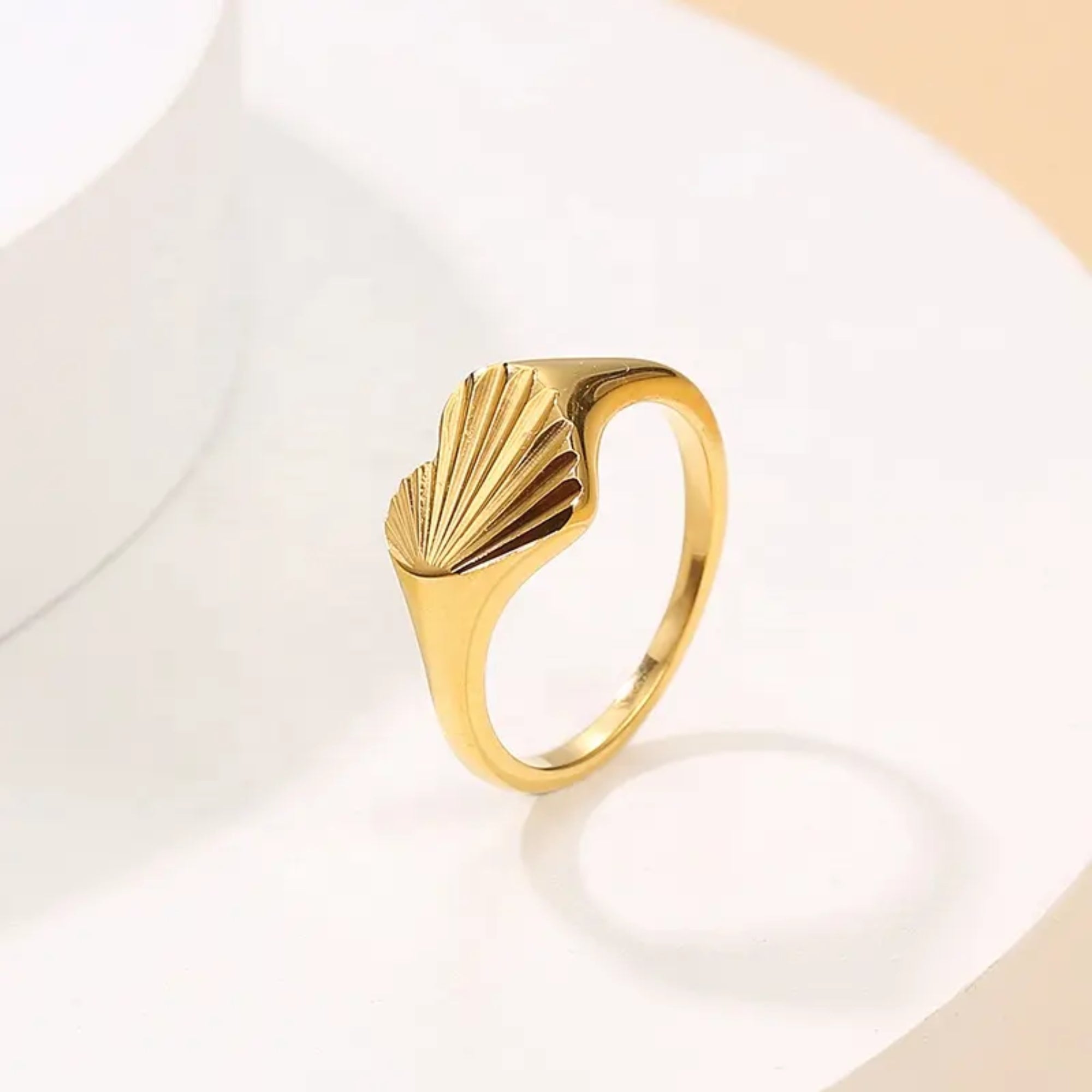 Solara Heartburst Ring