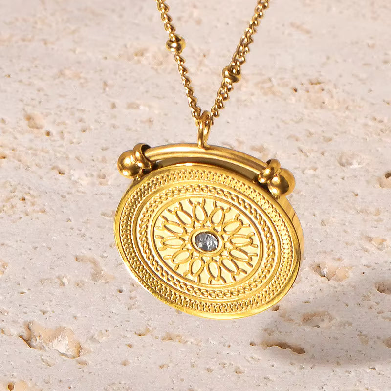 Soleil Medallion