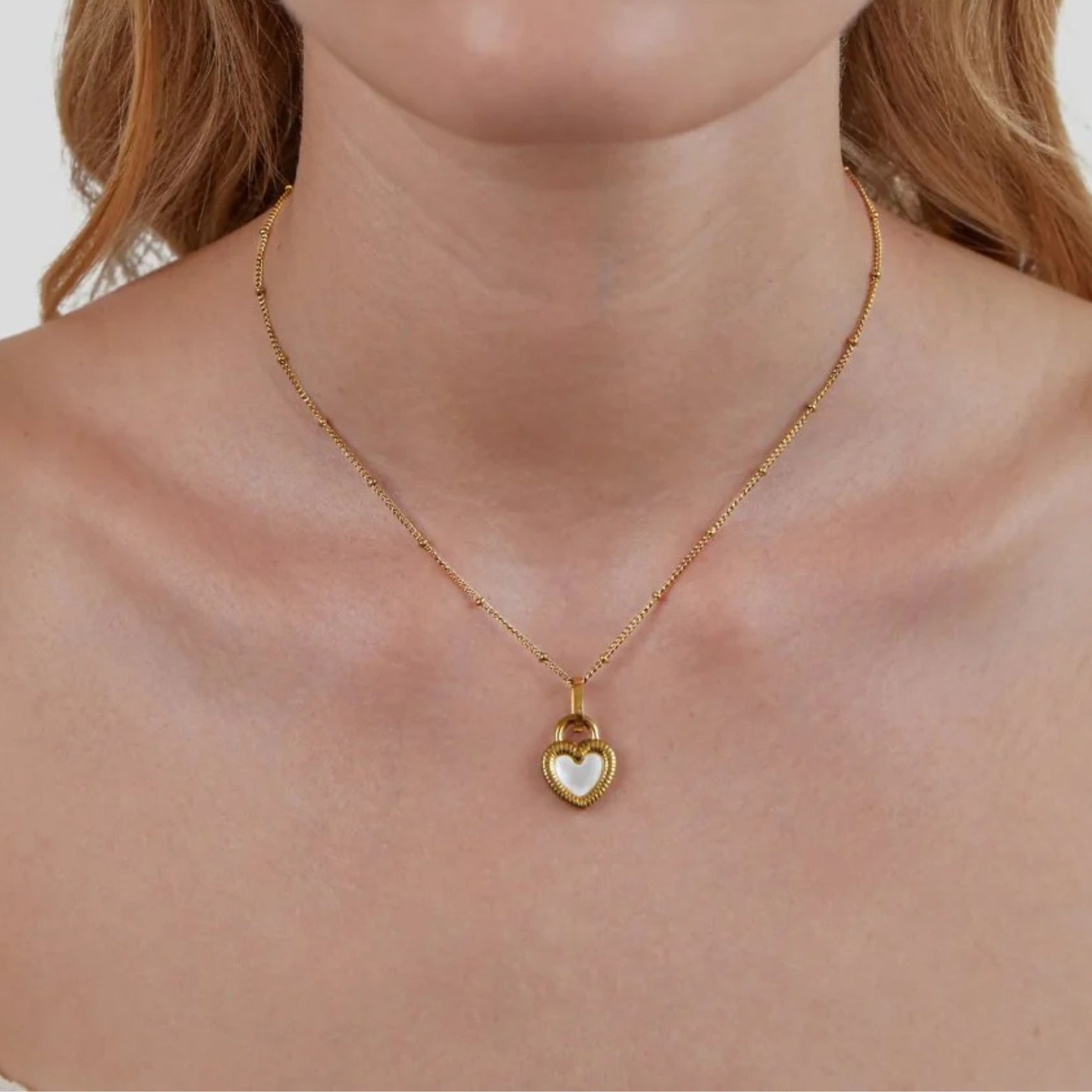 Livia | Reversible Heart Necklace